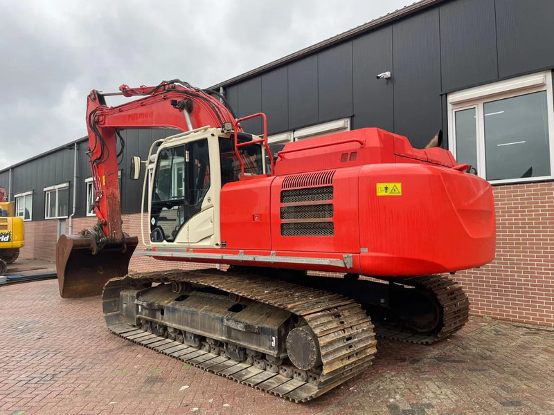 Hitachi ZX300LC-6 - Lintekskavaator: pilt 3 Hitachi ZX300LC-6 - Lintekskavaator: pilt 3