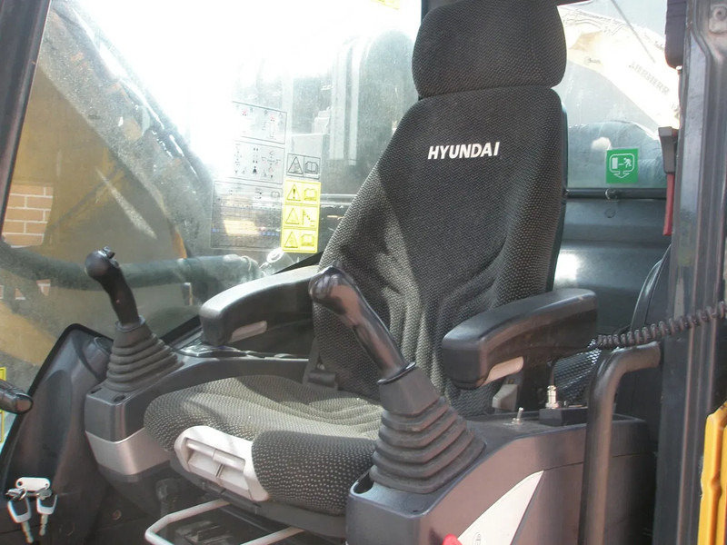 Lintekskavaator Hyundai HX260LC: pilt 8