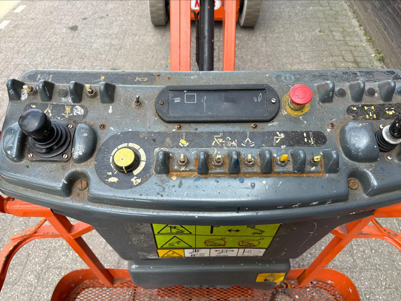 JLG E300AJP - Liigendpoom: pilt 4 JLG E300AJP - Liigendpoom: pilt 4