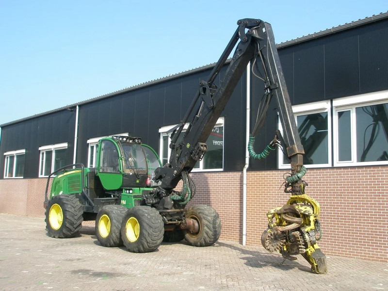 John Deere 1270E - Metsakoristaja: pilt 3 John Deere 1270E - Metsakoristaja: pilt 3