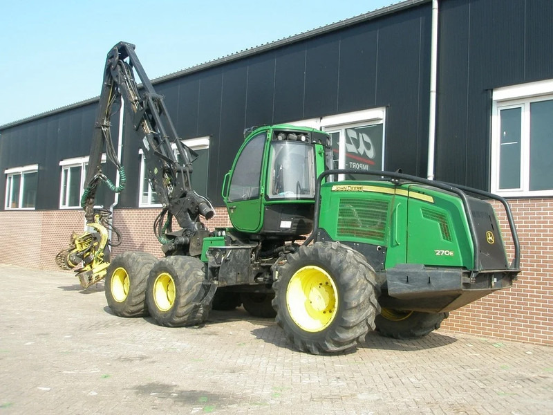 John Deere 1270E - Metsakoristaja: pilt 2 John Deere 1270E - Metsakoristaja: pilt 2
