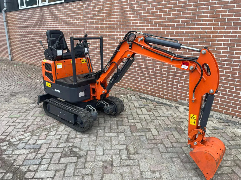 Rhino RTE-11B - Miniekskavaator: pilt 4 Rhino RTE-11B - Miniekskavaator: pilt 4