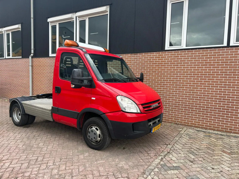 Iveco Daily 40 C18 - Sadulveok: pilt 2 Iveco Daily 40 C18 - Sadulveok: pilt 2