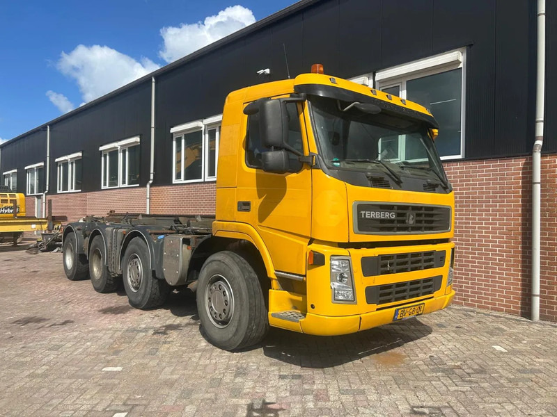 Terberg FM 1850 FM 1850 - Konteinerveduk/ Tõstukiga veoauto: pilt 2 Terberg FM 1850 FM 1850 - Konteinerveduk/ Tõstukiga veoauto: pilt 2