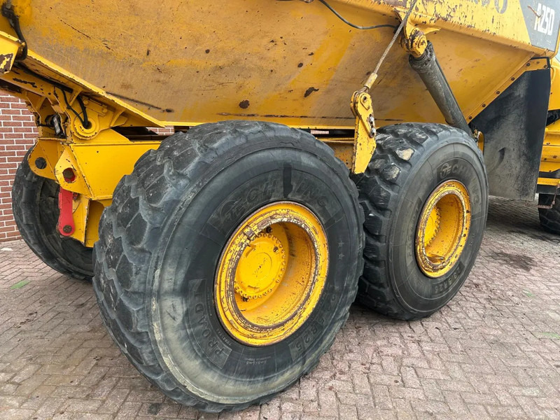 Liigendkallur Volvo A25D: pilt 7