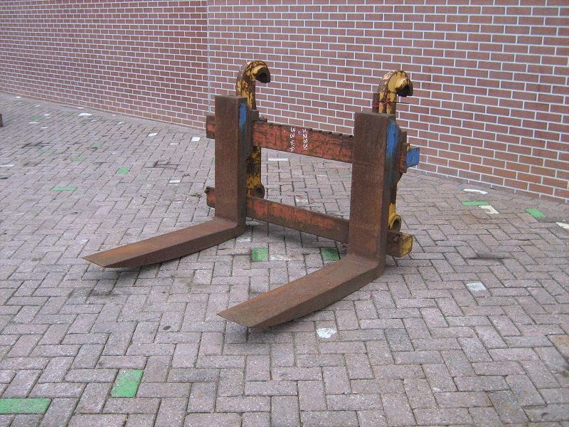 Volvo Forks L150-L180 - Kahvlid - Ehitusmasinad: pilt 1 Volvo Forks L150-L180 - Kahvlid - Ehitusmasinad: pilt 1