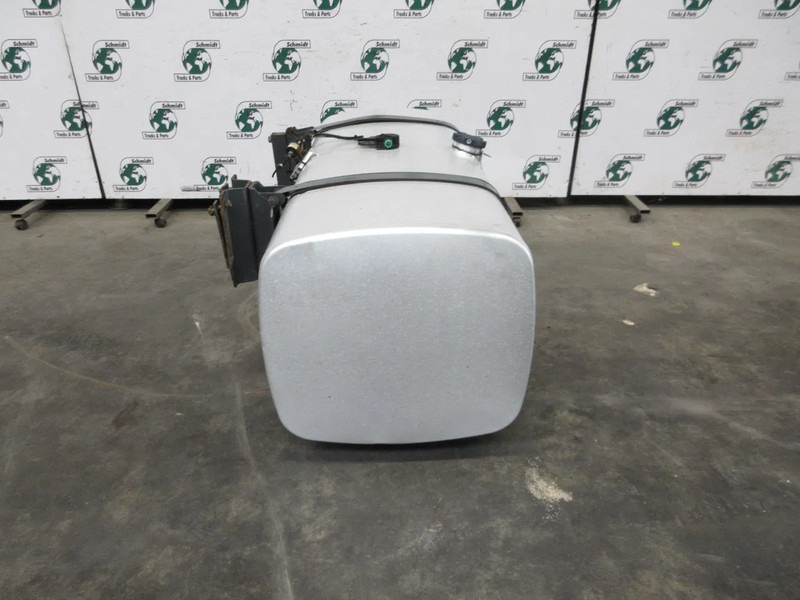 DAF 1681826 DIESEL TANK 620 LITER DAF CF XF EURO 6 - Kütusepaak - Veoauto: pilt 2 DAF 1681826 DIESEL TANK 620 LITER DAF CF XF EURO 6 - Kütusepaak - Veoauto: pilt 2