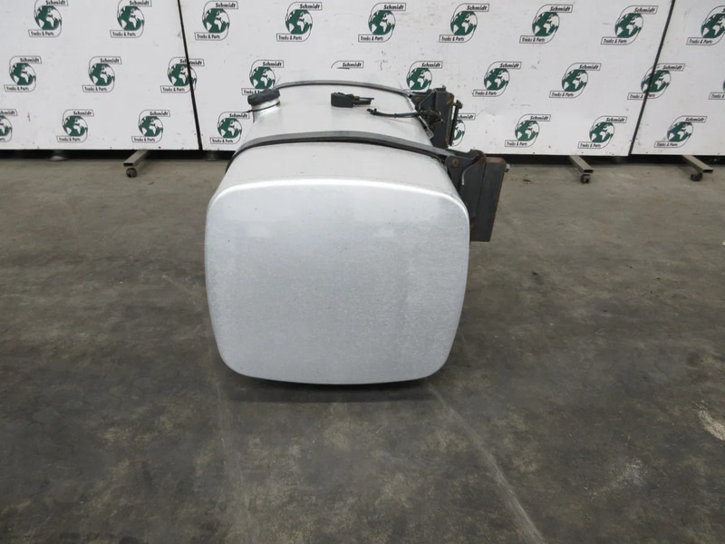 DAF 1681826 DIESEL TANK 620 LITER DAF CF XF EURO 6 - Kütusepaak - Veoauto: pilt 4 DAF 1681826 DIESEL TANK 620 LITER DAF CF XF EURO 6 - Kütusepaak - Veoauto: pilt 4