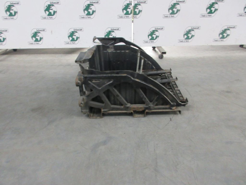 DAF 19226980/2049055 ACCUDEKSEL MET BANDEN LIER XF CF EURO 6 - Aku - Veoauto: pilt 2 DAF 19226980/2049055 ACCUDEKSEL MET BANDEN LIER XF CF EURO 6 - Aku - Veoauto: pilt 2
