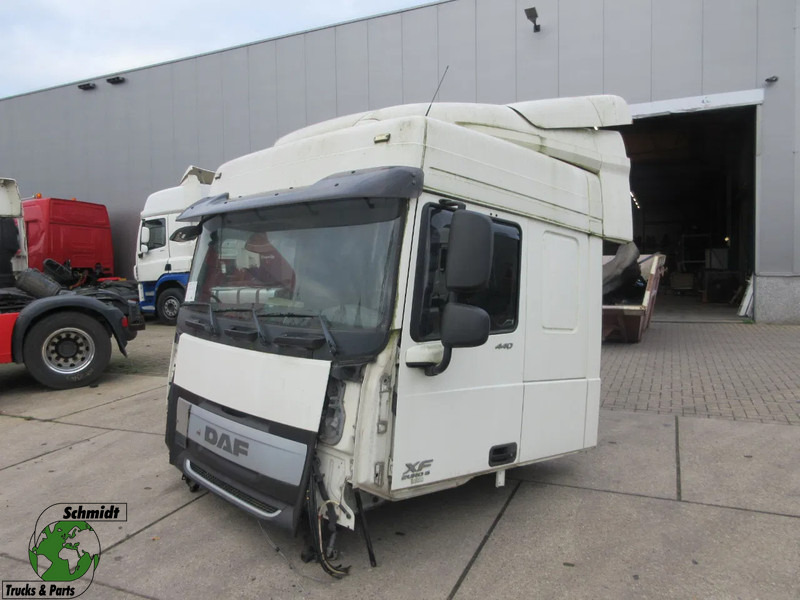DAF DAF XF 440 CABINE VOOR PARTS DONOR MODEL 2016 - Kabiin ja interjöör - Veoauto: pilt 1 DAF DAF XF 440 CABINE VOOR PARTS DONOR MODEL 2016 - Kabiin ja interjöör - Veoauto: pilt 1