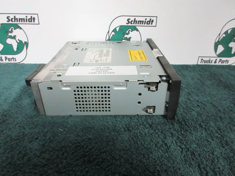 Iveco 503551130123 MP3 MODULEN IVECO S WAY MODEL 2023 - Elektrisüsteem - Veoauto: pilt 4 Iveco 503551130123 MP3 MODULEN IVECO S WAY MODEL 2023 - Elektrisüsteem - Veoauto: pilt 4