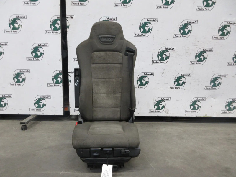 Iveco 5801416515 // 5801389347 IVECO HI WAY EURO 6 MODEL 2018 - Iste - Veoauto: pilt 2 Iveco 5801416515 // 5801389347 IVECO HI WAY EURO 6 MODEL 2018 - Iste - Veoauto: pilt 2