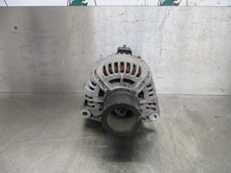 Iveco 5801703906 DYNAMO IVECO S WAY 440S42 MODEL 2023 - Generaator - Veoauto: pilt 2 Iveco 5801703906 DYNAMO IVECO S WAY 440S42 MODEL 2023 - Generaator - Veoauto: pilt 2