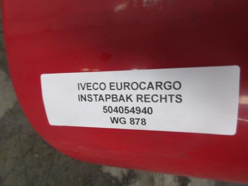 Iveco EUROCARGO 504054940 INSTAPBAK RECHTS EURO 5 - Kabiin ja interjöör - Veoauto: pilt 5 Iveco EUROCARGO 504054940 INSTAPBAK RECHTS EURO 5 - Kabiin ja interjöör - Veoauto: pilt 5