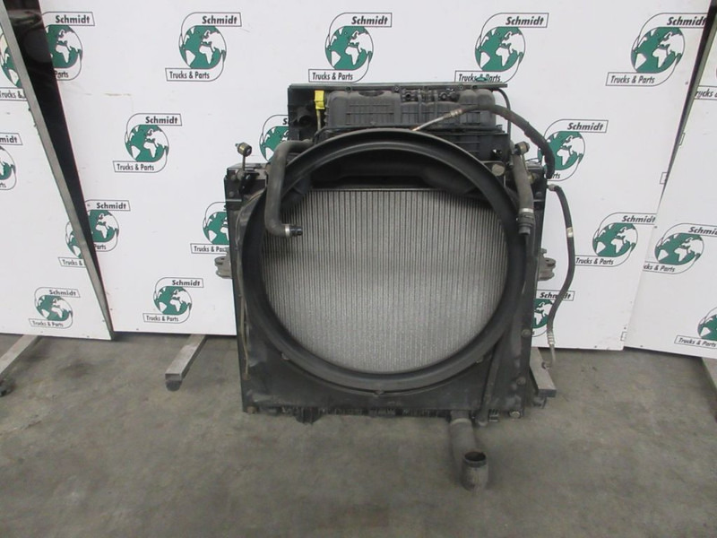 MAN 81.06101-0076 - 81.06101-0073 / RADIATEUR TGS EURO 6 - Radiaator - Veoauto: pilt 4 MAN 81.06101-0076 - 81.06101-0073 / RADIATEUR TGS EURO 6 - Radiaator - Veoauto: pilt 4