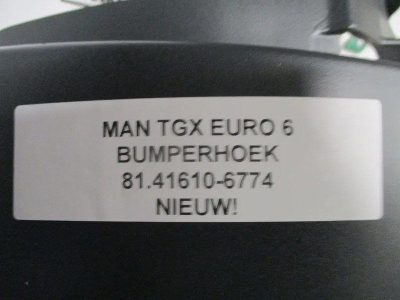 MAN 81.41610-6774 Bumperhoek TGX euro 6 rechts - Kaitseraud - Veoauto: pilt 2 MAN 81.41610-6774 Bumperhoek TGX euro 6 rechts - Kaitseraud - Veoauto: pilt 2