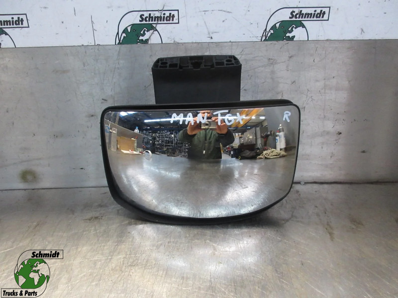 MAN 81.63730-6773 SPIEGEL MAN TGX EURO 6 - Tahavaatepeegel - Veoauto: pilt 1 MAN 81.63730-6773 SPIEGEL MAN TGX EURO 6 - Tahavaatepeegel - Veoauto: pilt 1
