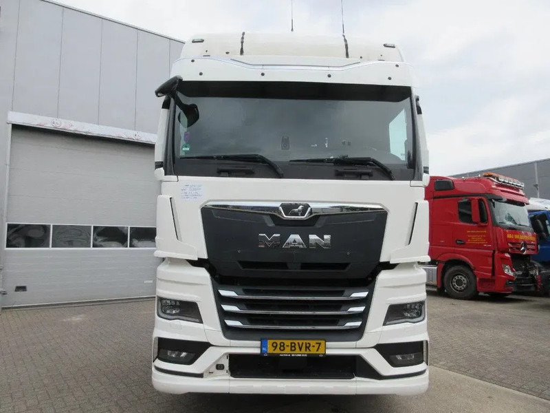 MAN CABINE MAN 18.510 COMPLEET MET STOEL ZO ALS OP DE FOTO'S MODEL 2023 - Kabiin ja interjöör - Veoauto: pilt 2 MAN CABINE MAN 18.510 COMPLEET MET STOEL ZO ALS OP DE FOTO'S MODEL 2023 - Kabiin ja interjöör - Veoauto: pilt 2