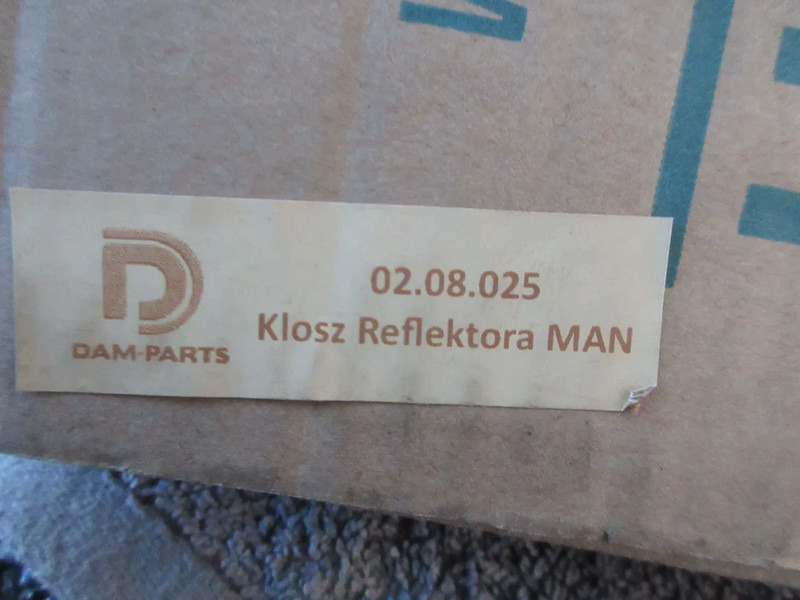 MAN KOPLAMP GLAS MAN F2000 MODEL 1998 NIEUWE LINKS - Esituled - Veoauto: pilt 5 MAN KOPLAMP GLAS MAN F2000 MODEL 1998 NIEUWE LINKS - Esituled - Veoauto: pilt 5