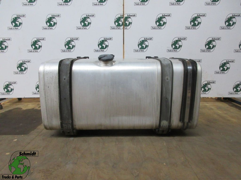 MAN TGX 81.12201-5835 / 5866 BRANDSTOFTANK 500L EURO 6 - Kütusepaak - Veoauto: pilt 1 MAN TGX 81.12201-5835 / 5866 BRANDSTOFTANK 500L EURO 6 - Kütusepaak - Veoauto: pilt 1