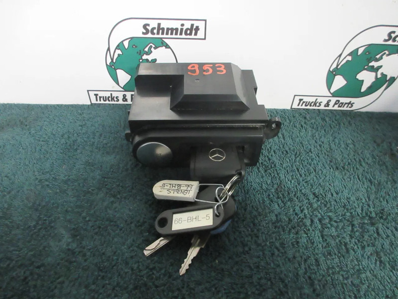 Mercedes-Benz A 000 446 56 08 CONTACTSLOT MET SLEUTEL MERCEDES BENZ MP4 EURO 6 - Elektrisüsteem - Veoauto: pilt 4 Mercedes-Benz A 000 446 56 08 CONTACTSLOT MET SLEUTEL MERCEDES BENZ MP4 EURO 6 - Elektrisüsteem - Veoauto: pilt 4
