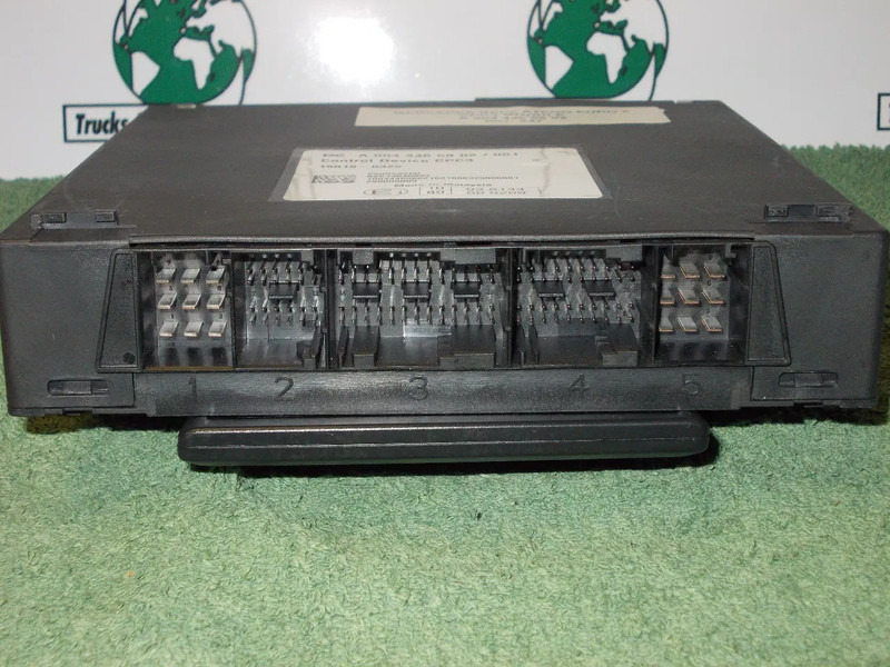 Mercedes-Benz A 004 446 58 02 CPC 3 MODULEN MERCEDES 1221 ATEGO EURO 6 - Elektrisüsteem - Veoauto: pilt 2 Mercedes-Benz A 004 446 58 02 CPC 3 MODULEN MERCEDES 1221 ATEGO EURO 6 - Elektrisüsteem - Veoauto: pilt 2