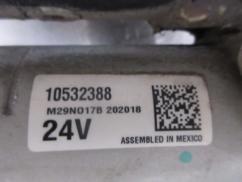 Mercedes-Benz A 007 151 27 01/A 007 151 15 01 / A 007 151 26 01 - Starter - Veoauto: pilt 4 Mercedes-Benz A 007 151 27 01/A 007 151 15 01 / A 007 151 26 01 - Starter - Veoauto: pilt 4