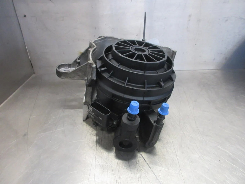 Mercedes-Benz A 654 090 06 52 AD BLUE POMP MERCEDES SPRINTER MODEL 2023 - Kütusesüsteem - Veoauto: pilt 2 Mercedes-Benz A 654 090 06 52 AD BLUE POMP MERCEDES SPRINTER MODEL 2023 - Kütusesüsteem - Veoauto: pilt 2
