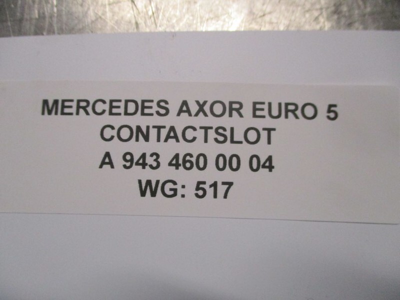 Mercedes-Benz A 943 460 00 04 CONTACTSLOT EURO 5 - Elektrisüsteem: pilt 3 Mercedes-Benz A 943 460 00 04 CONTACTSLOT EURO 5 - Elektrisüsteem: pilt 3
