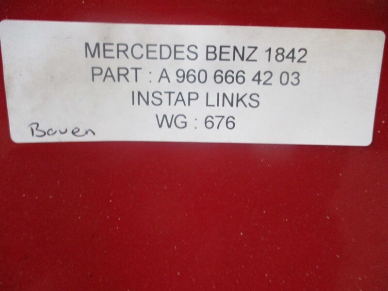 Mercedes-Benz A 960 666 42 03 Instap Links - Kabiin ja interjöör - Veoauto: pilt 3 Mercedes-Benz A 960 666 42 03 Instap Links - Kabiin ja interjöör - Veoauto: pilt 3