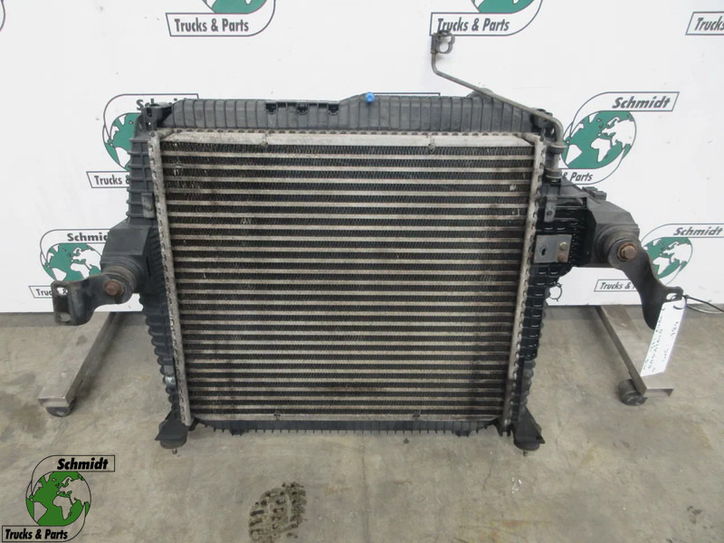 Mercedes-Benz A 967 500 03 01 // A 967 500 06 01 RADIATEUR INTERCOOLER ATEGO 1221 EURO 6 - Radiaator - Veoauto: pilt 1 Mercedes-Benz A 967 500 03 01 // A 967 500 06 01 RADIATEUR INTERCOOLER ATEGO 1221 EURO 6 - Radiaator - Veoauto: pilt 1