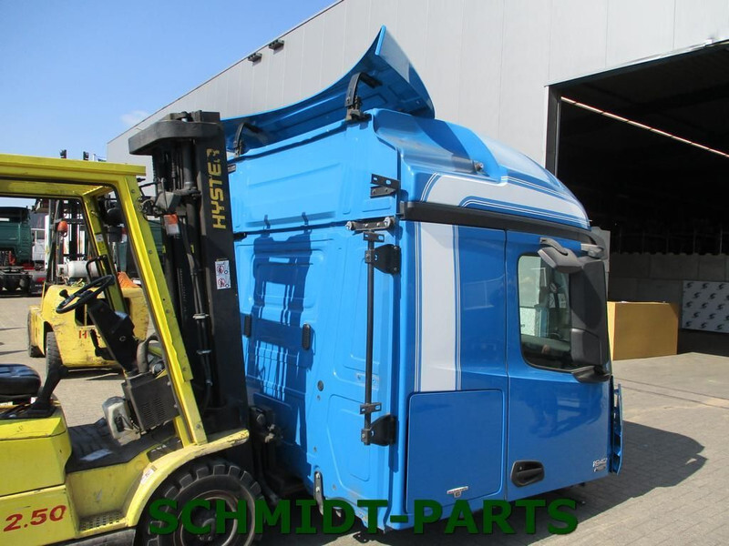 Mercedes-Benz Actros Mp4 Cabine - Kabiin ja interjöör - Veoauto: pilt 3 Mercedes-Benz Actros Mp4 Cabine - Kabiin ja interjöör - Veoauto: pilt 3