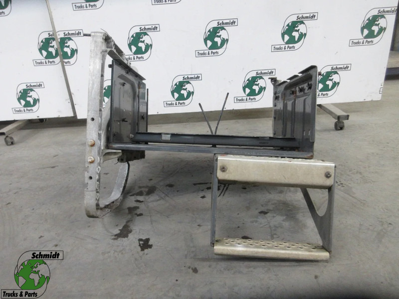 Renault 7421383958 ACCUBAK RENAULT T SERIE MODEL 2020 - Raam/ Konstruktsioon - Veoauto: pilt 1 Renault 7421383958 ACCUBAK RENAULT T SERIE MODEL 2020 - Raam/ Konstruktsioon - Veoauto: pilt 1