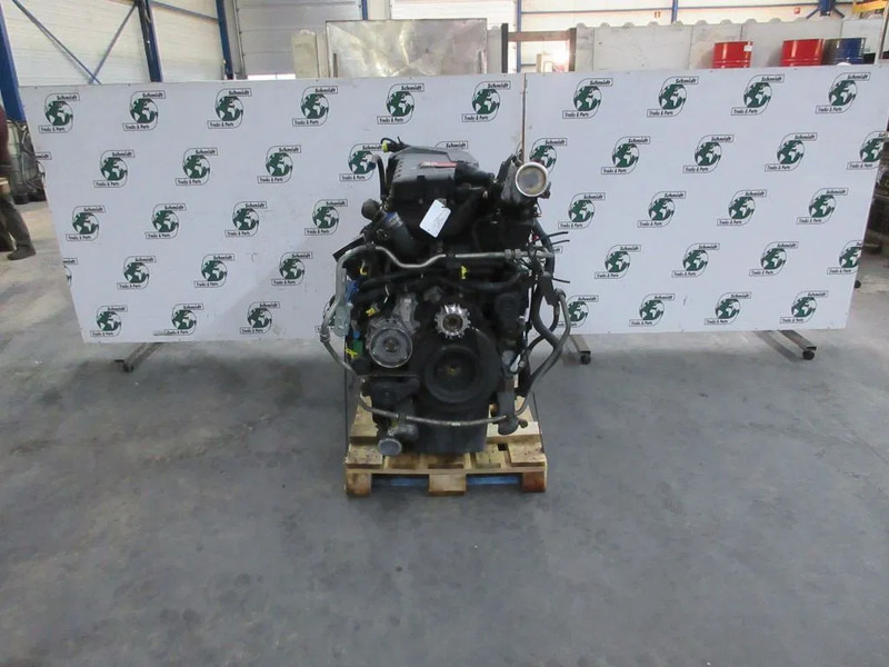 Renault 7422073582/ 85002007 /85008007/85013658/ 85019658 RENAULT T 460 EURO 6 - Mootor - Veoauto: pilt 2 Renault 7422073582/ 85002007 /85008007/85013658/ 85019658 RENAULT T 460 EURO 6 - Mootor - Veoauto: pilt 2