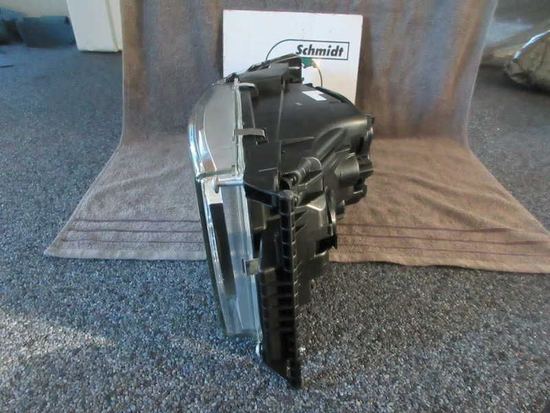 Scania 2416137 KOPLAMP SCANIA NIEUWE OP VOORRAAD R 450 EURO 6 RECHTS - Esituled - Veoauto: pilt 5 Scania 2416137 KOPLAMP SCANIA NIEUWE OP VOORRAAD R 450 EURO 6 RECHTS - Esituled - Veoauto: pilt 5