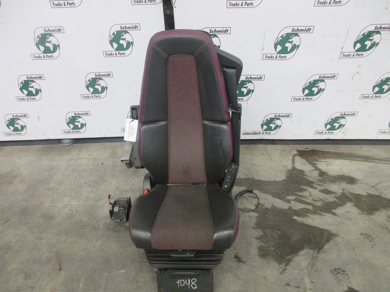 Volvo 23766412 // 23764396 STOELEN SET LUCHTGEVEERT R+L FM MODEL 2023 - Iste - Veoauto: pilt 4 Volvo 23766412 // 23764396 STOELEN SET LUCHTGEVEERT R+L FM MODEL 2023 - Iste - Veoauto: pilt 4