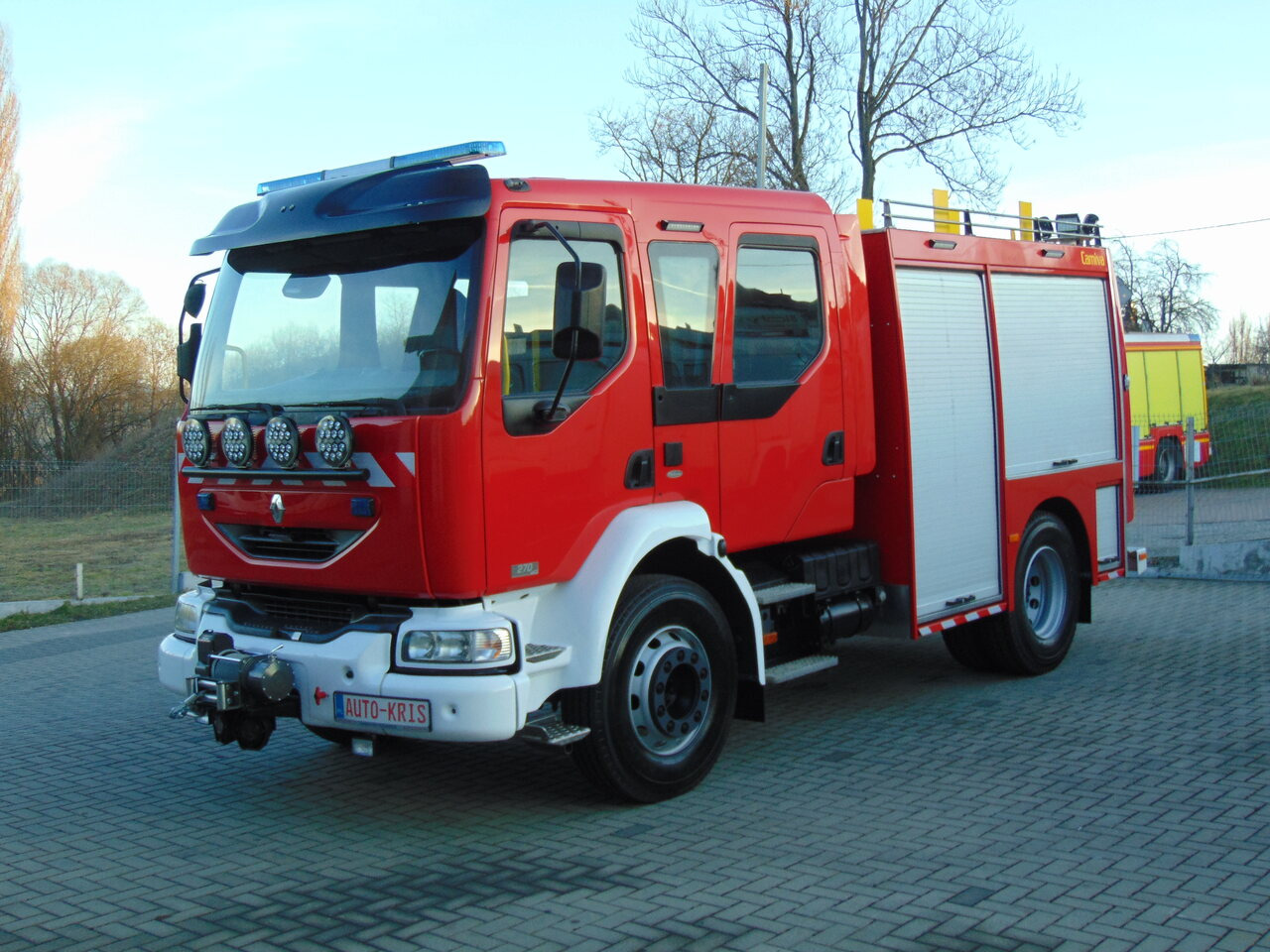 RENAULT Midlum 270dCi Camiva - Tuletõrjeauto: pilt 1 RENAULT Midlum 270dCi Camiva - Tuletõrjeauto: pilt 1