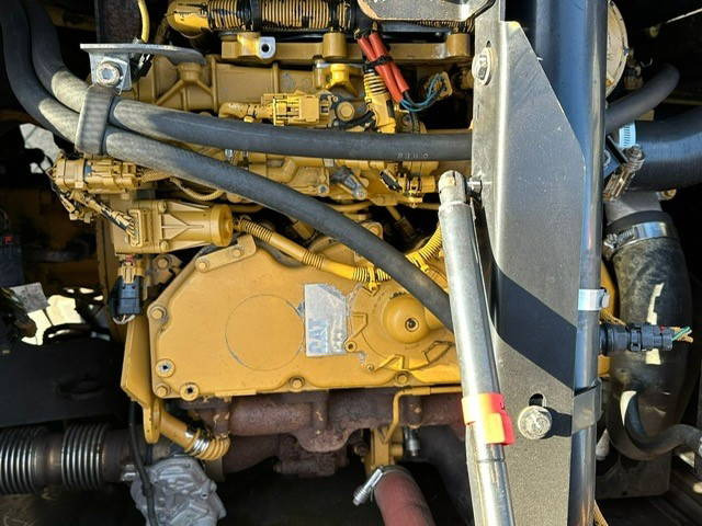 Ratastel ekskavaator Caterpillar M314F: pilt 17