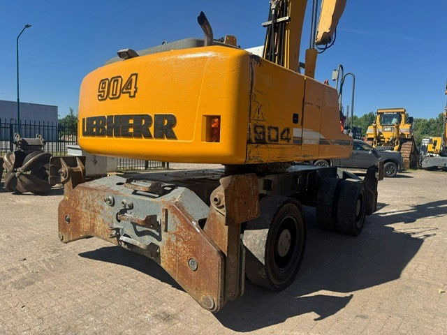 Liebherr A 904 C Litronic - Lammutusekskavaator: pilt 4 Liebherr A 904 C Litronic - Lammutusekskavaator: pilt 4