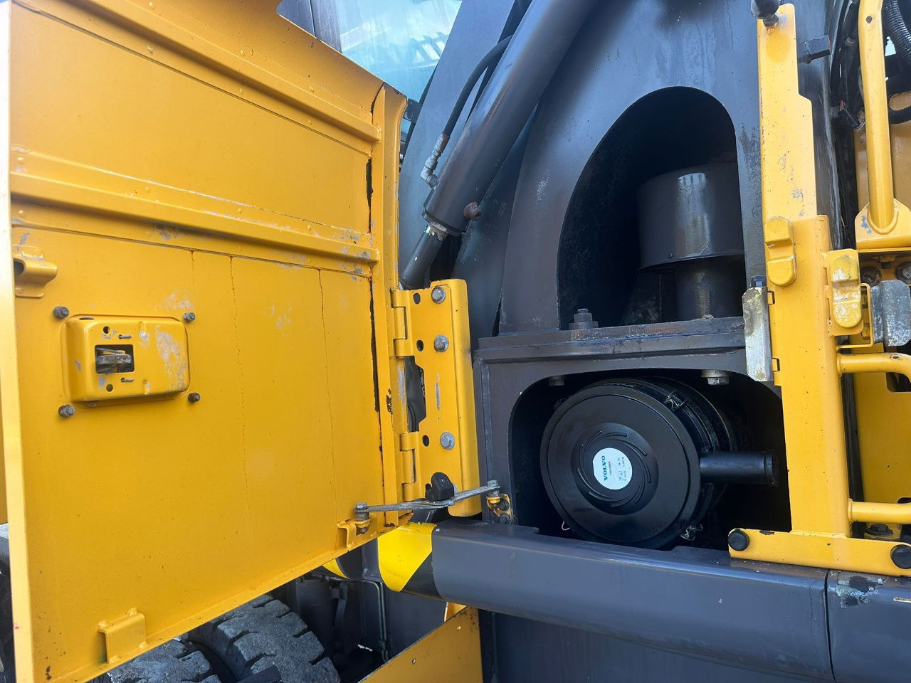 Volvo EW210D MH - Jäätme-/ Tööstuslik käitleja: pilt 2 Volvo EW210D MH - Jäätme-/ Tööstuslik käitleja: pilt 2