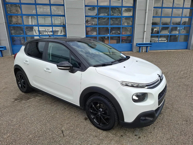 Citroën C3 C3 / NAVI / AIRCO / TEMPOMAAT / LINE DETECTION / PARKSENSORS / DAB RADIO / 120345 KM / EX BPM / MANUAL / 2020 - Luukpära: pilt 2 Citroën C3 C3 / NAVI / AIRCO / TEMPOMAAT / LINE DETECTION / PARKSENSORS / DAB RADIO / 120345 KM / EX BPM / MANUAL / 2020 - Luukpära: pilt 2