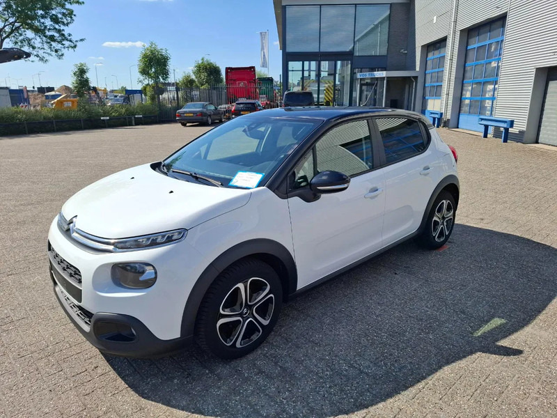 Citroën C3 C3 / NAVI / AIRCO / TEMPOMAAT / LINE DETECTION / PARKSENSORS / DAB RADIO / 146790 KM / EX BPM / MANUAL / 2020 - Luukpära: pilt 1 Citroën C3 C3 / NAVI / AIRCO / TEMPOMAAT / LINE DETECTION / PARKSENSORS / DAB RADIO / 146790 KM / EX BPM / MANUAL / 2020 - Luukpära: pilt 1