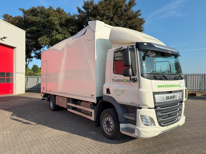 DAF CF 230 / ENGINE RUNNING / ONLY:286284 KM / ACC / LWDS / PLATFORM 2000 KG / 3SEATS / AUTOMATIC / EURO-6 / 2018 - Kasti veoauto: pilt 2 DAF CF 230 / ENGINE RUNNING / ONLY:286284 KM / ACC / LWDS / PLATFORM 2000 KG / 3SEATS / AUTOMATIC / EURO-6 / 2018 - Kasti veoauto: pilt 2