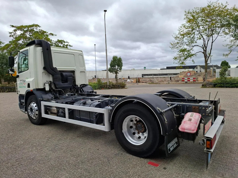 DAF CF75-250 / ADR / ONLY:320740 KM / PTO / INLINER / ALCOA / GOOD CONDITION / MANUAL / EURO-5 / 2011 - Kabiinišassiiga veoauto: pilt 3 DAF CF75-250 / ADR / ONLY:320740 KM / PTO / INLINER / ALCOA / GOOD CONDITION / MANUAL / EURO-5 / 2011 - Kabiinišassiiga veoauto: pilt 3
