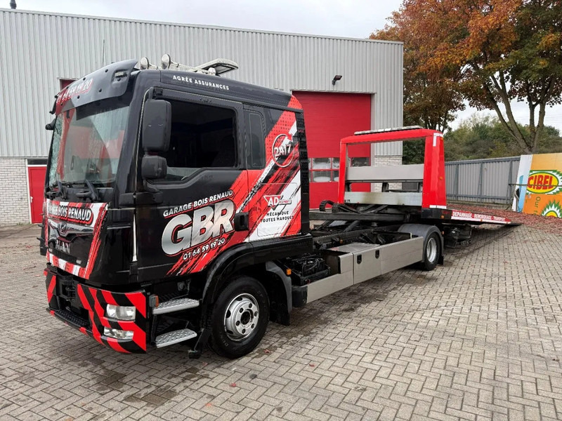 MAN TGL 12.250 / ENGINE RUNNING / ONLY:276364 KM / TOW-TRUCK / CLEPEL / WINCH / REMOTE / AUTOMATIC / EURO-6 / 2018 - Puksiirauto: pilt 1 MAN TGL 12.250 / ENGINE RUNNING / ONLY:276364 KM / TOW-TRUCK / CLEPEL / WINCH / REMOTE / AUTOMATIC / EURO-6 / 2018 - Puksiirauto: pilt 1