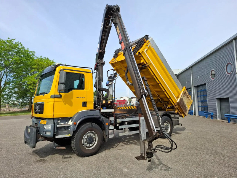 MAN TGM 18.250 / 4X4 / NL TRUCK / TUV:30-04-2026 / 118783 KM / HMF 1110 K2 / ROTATOR / GOOD TYRES / FULL-STEEL / DRUM BRAKES / MANUA - Kallurauto, Kraanaga veoauto: pilt 1 MAN TGM 18.250 / 4X4 / NL TRUCK / TUV:30-04-2026 / 118783 KM / HMF 1110 K2 / ROTATOR / GOOD TYRES / FULL-STEEL / DRUM BRAKES / MANUA - Kallurauto, Kraanaga veoauto: pilt 1
