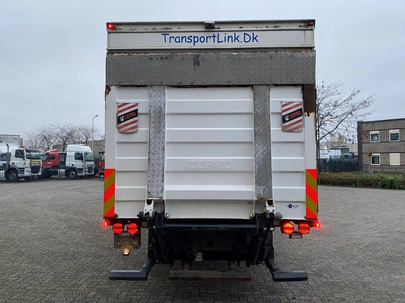 MAN TGS18.360 / HEATED BOX / FULL-AIR / PLATFORM / ONLY:392217 KM / MANUAL / EURO-4 / 2008 - Kasti veoauto: pilt 5 MAN TGS18.360 / HEATED BOX / FULL-AIR / PLATFORM / ONLY:392217 KM / MANUAL / EURO-4 / 2008 - Kasti veoauto: pilt 5