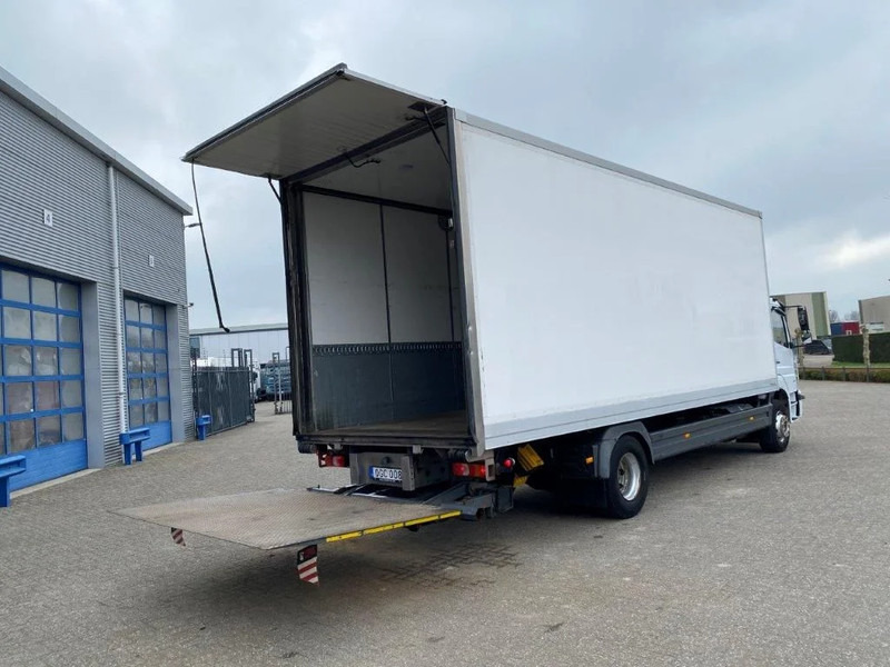 Mercedes-Benz ATEGO 1624 / AUTOMATIC / CLOSED BOX / SIDE DOORS / AIRCO / LWDS / FCW / EURO-6 / 2016 - Kasti veoauto: pilt 4 Mercedes-Benz ATEGO 1624 / AUTOMATIC / CLOSED BOX / SIDE DOORS / AIRCO / LWDS / FCW / EURO-6 / 2016 - Kasti veoauto: pilt 4
