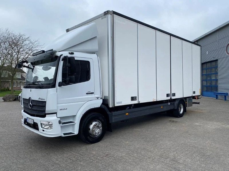 Mercedes-Benz ATEGO 1624 / AUTOMATIC / CLOSED BOX / SIDE DOORS / AIRCO / LWDS / FCW / EURO-6 / 2016 - Kasti veoauto: pilt 1 Mercedes-Benz ATEGO 1624 / AUTOMATIC / CLOSED BOX / SIDE DOORS / AIRCO / LWDS / FCW / EURO-6 / 2016 - Kasti veoauto: pilt 1