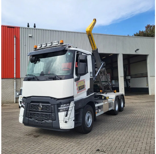 Renault C440 / ENGINE RUNNING / !! ONLY:8701 KM !! / 6X4 / BIG AXLE / PALFINGER 20TON HOOK / GEN2 V2 TACHO / AUTOMATIC / EURO-6 / 2025 - Konkstõstukiga veoauto: pilt 1 Renault C440 / ENGINE RUNNING / !! ONLY:8701 KM !! / 6X4 / BIG AXLE / PALFINGER 20TON HOOK / GEN2 V2 TACHO / AUTOMATIC / EURO-6 / 2025 - Konkstõstukiga veoauto: pilt 1